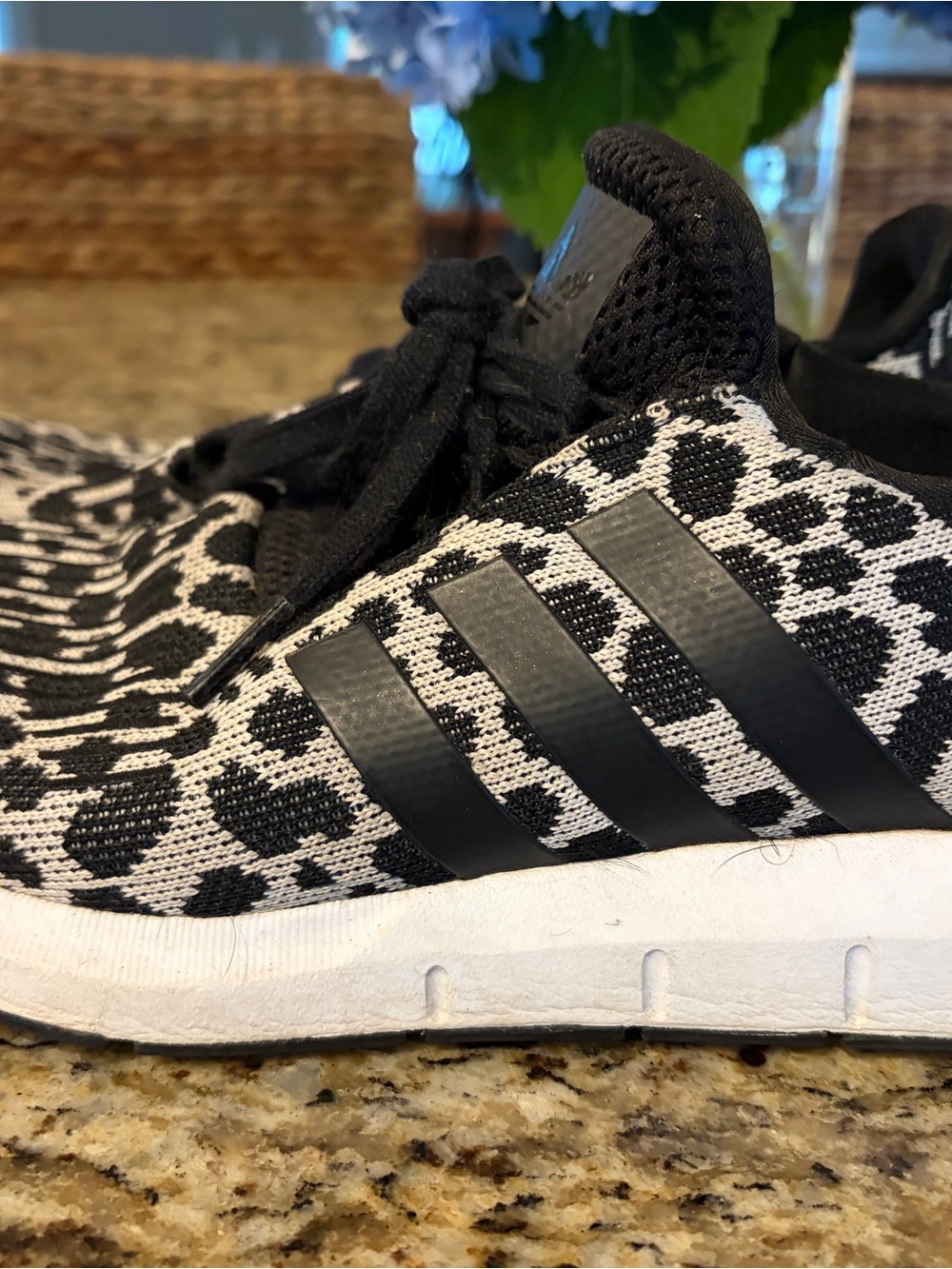 Adidas Women Black & White Leopard Print Knit Sneaker 🖤🤍
